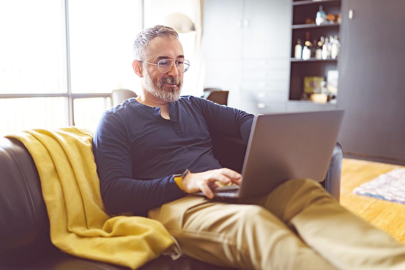 Ongoing learning environment with live instructor feedback